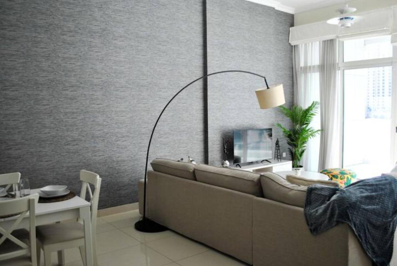 Relaxing 2Br Haven In Dubai Marina Perfect Location & Amenities Lejlighed Eksteriør billede
